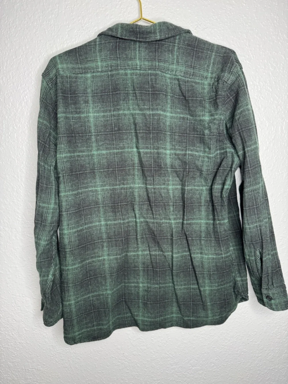 Levis Flannel Shirts Men Large Green Black Relaxed Fit Plaid Button‎ up Pocket